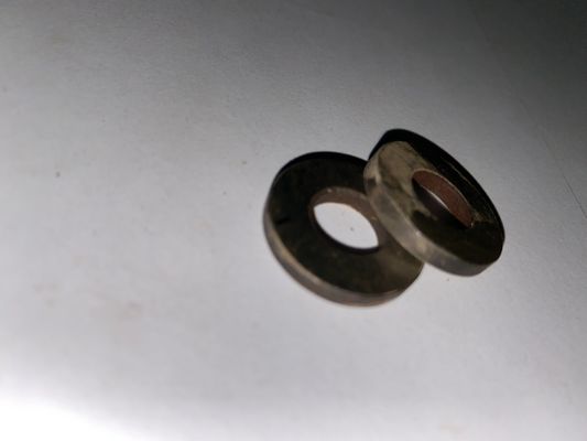 12V. 19.05B Onderachterachtslijm Motoronderdelen die essentieel zijn voor de prestaties