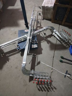 Op maat gemaakte aanvraag Aluminium brandstofinspuitingsbuis voor Chidong 12V190 Dieselmotoronderdelen