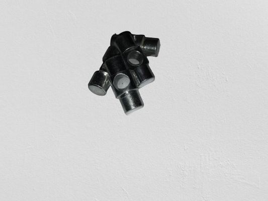 Jichai en Chidong Gas- en dieselmotoronderdelen ijzeren standaardcomponent tegen concurrerende prijs