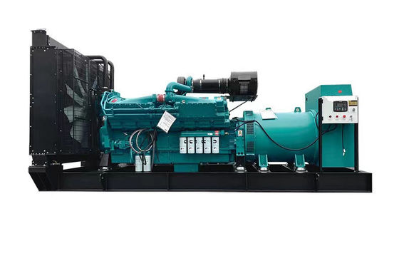 30-1500 kW stille diesele generator met vier slag voor de prestaties van de hulpverleners